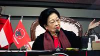 Ketua Umum DPP PDI Perjuangan (PDIP) Megawati Soekarnoputri saat membuka agenda penguatan organisasi bagi Ketua, Sekretaris, dan Bendahara (KSB) pengurus daerah se-Indonesia di Sekolah Partai, Jakarta, Kamis (16/4/2026). (Foto: Tim Media PDIP).
