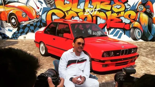7 Mobil Koleksi Andre Taulany, Ada yang Antik Dibeli Raffi Ahmad