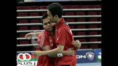 Rasa duka mendalam dirasakan Hendra Setiawan ketika mendapat kabar mantan partnernya tersebut tutup usia. Ucapan duka cita yang menyentuh disampaikan Hendra untuk Markis Kido. (Foto: AFP/Tengku Bahar)