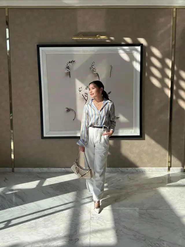 Dengan Gaya Smart Casual, Outfit Prilly Latuconsina Ini Bak Pancarkan Pesona Independent Women