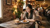 7 Ciri Orang yang Selalu Memilih Duduk di Pojok Kafe Menurut Psikologi, Ternyata Punya Kebutuhan Khusus