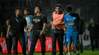BRI Liga 1: Arema Ditahan PSS di Stadion Kanjuruhan, Aremania Teriak Ganti Pelatih