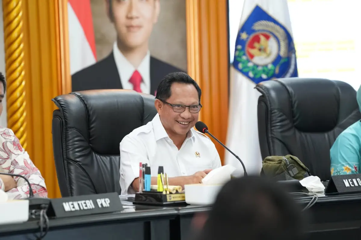 Mendagri Minta Kepala Daerah Maksimalkan Program 3 Juta Rumah untuk Kesejahteraan Rakyat