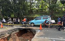 Jalan Amblas di Lenteng Agung Bikin Macet, 25 Personel Gabungan Dikerahkan