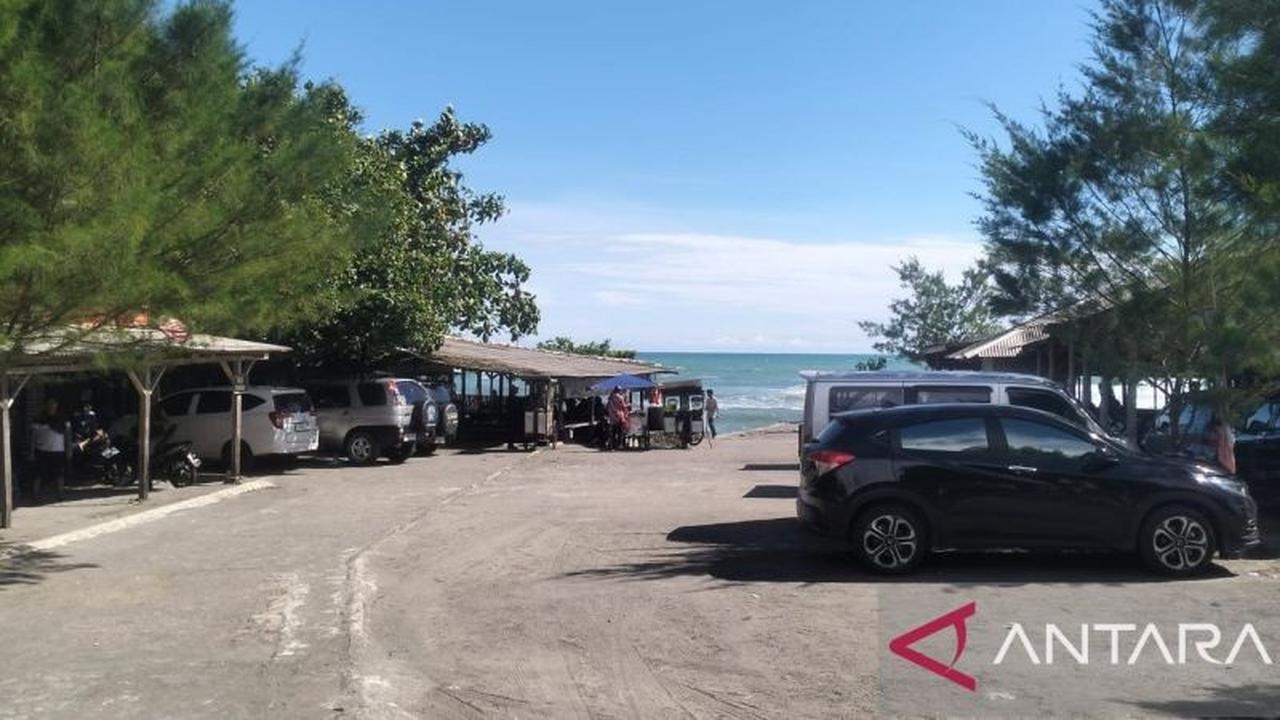 Kunjungan Wisatawan Pantai Cianjur Melonjak 50 Persen Selama Libur Akhir Tahun, Disbudpar dan Pokdarwis Tingkatkan Pengawasan