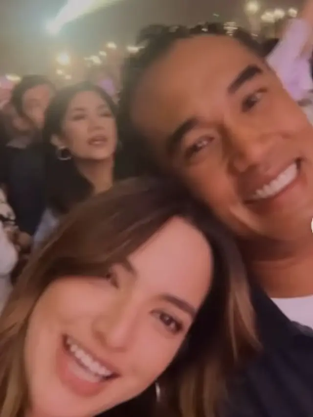 Nia Ramadhani dan Ardi Bakrie nonton konser MLTR (Instagram/ramadhaniabakrie)