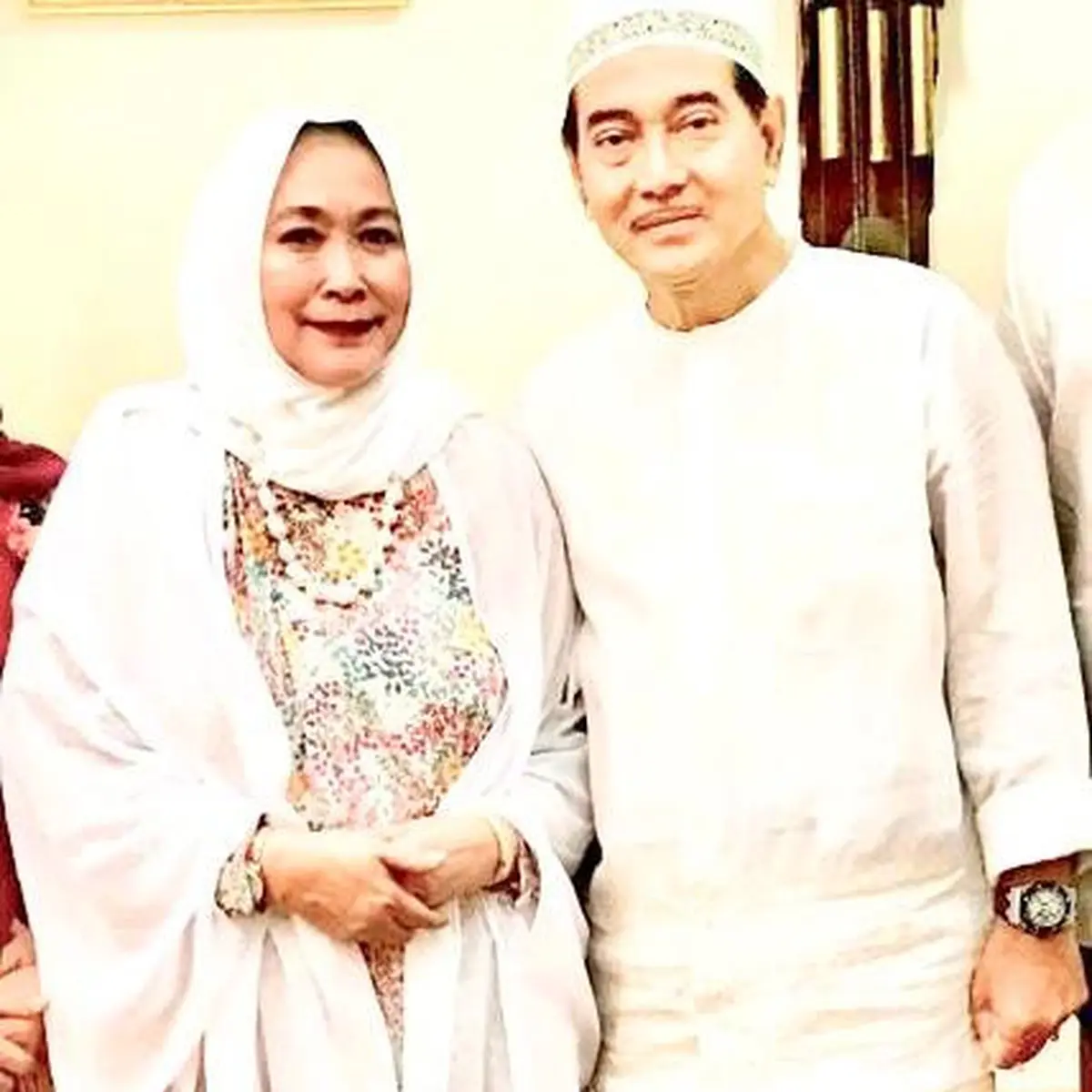 Duka Mendalam: Tragedi Kehilangan Mantan Suami Jenny Rachman di Singapura