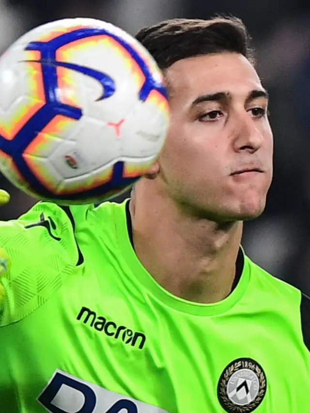 Kiper Udinese, Juan Musso