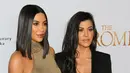 Terlebih, Kim dan Kourtney Kardashian sendir mmasih belum bisa memaafkan Tristan. (Metro)