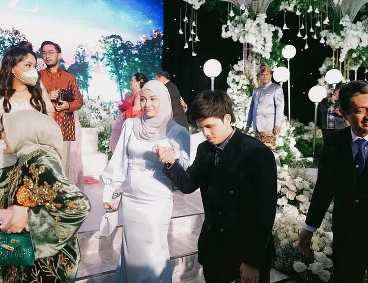 Potret Penampilan 6 Pasangan Artis di Resepsi Zumi Zola dan Putri Zulhas, Tampil Selaras
