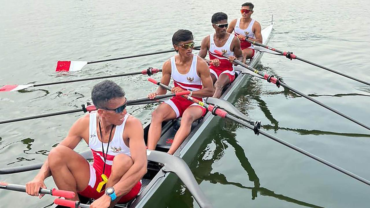 FOTO: Tim Dayung Indonesia Sabet Emas di Kejuaraan Dayung Asia 2025