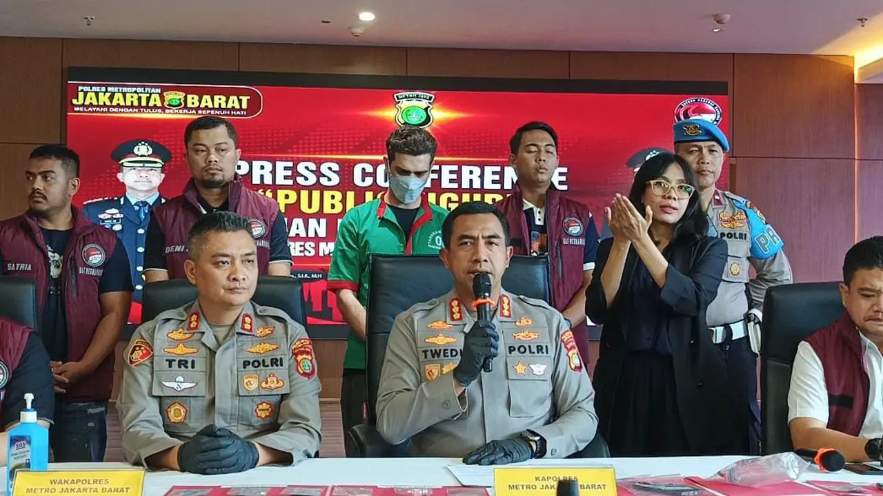 Fachri Albar