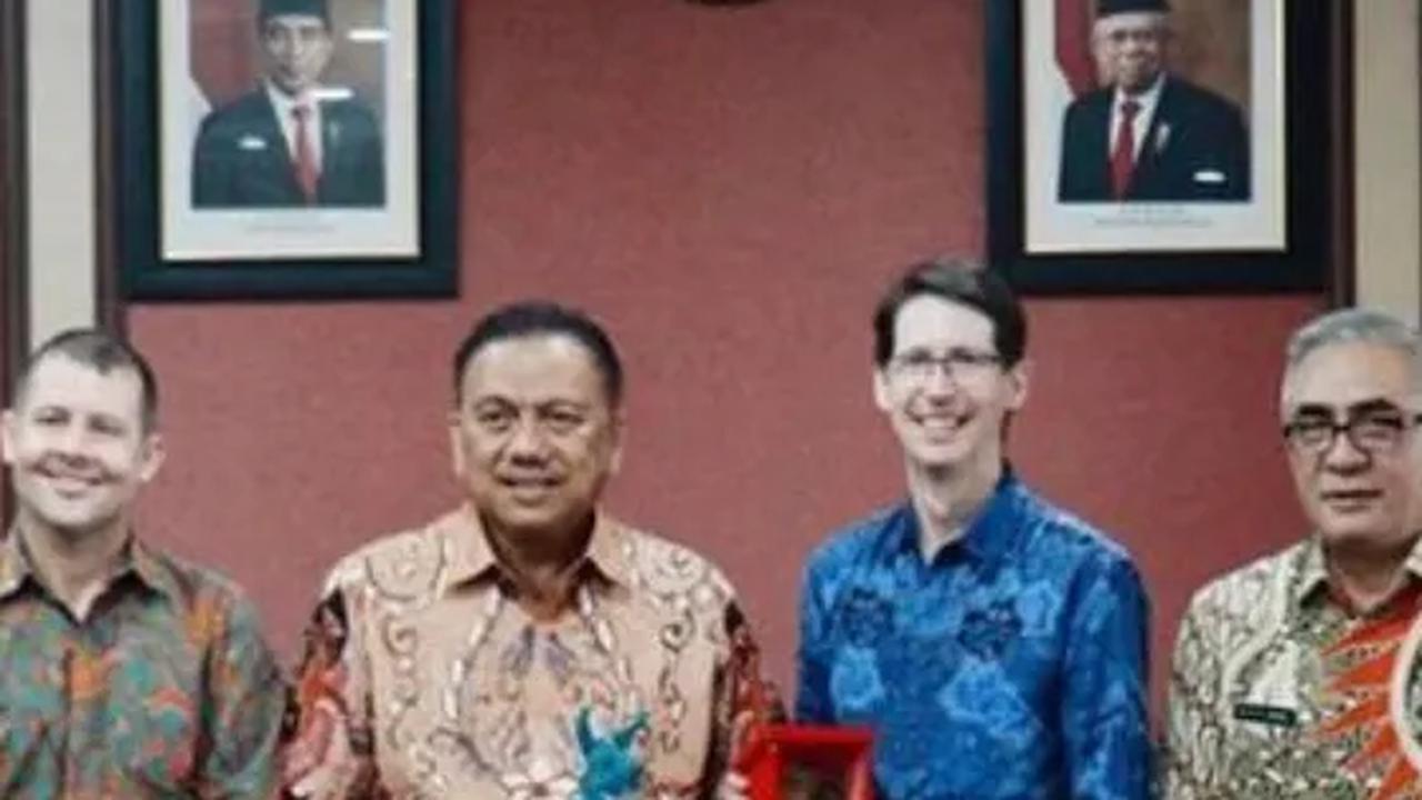 Gubernur Olly Terima Audiensi Konjen Australia
