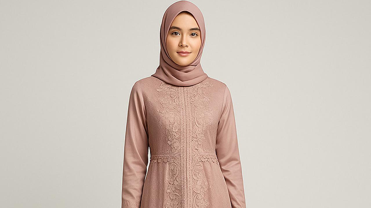 7 Model Gamis Kombinasi Renda Tempel, Manis dan Elegan untuk Tampil Anggun