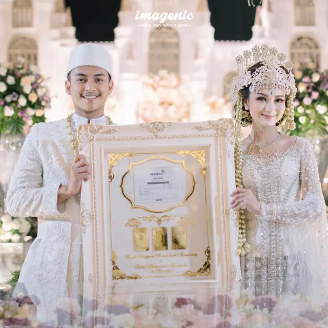 Momen Pernikahan Selebgram Nanda Arsyinta, Maskawin 305 Lot Saham Jadi Sorotan. (Sumber: Instagram/nandaarsynt)