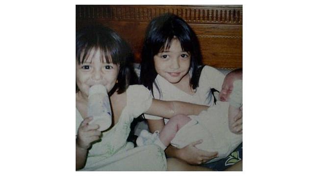 7 Potret Masa Kecil Amanda Rawles, Bule Banget