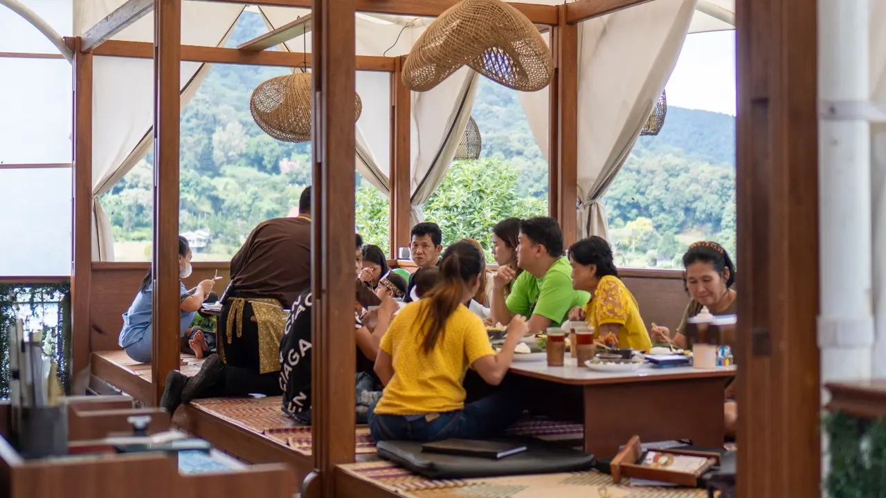 Budaya Sunda dalam aristektur restoran