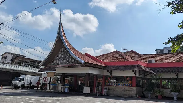 Rekomendasi Rumah Makan Padang Otentik di Jogja