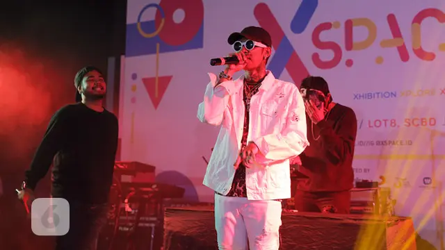 [Bintang] Young Lex