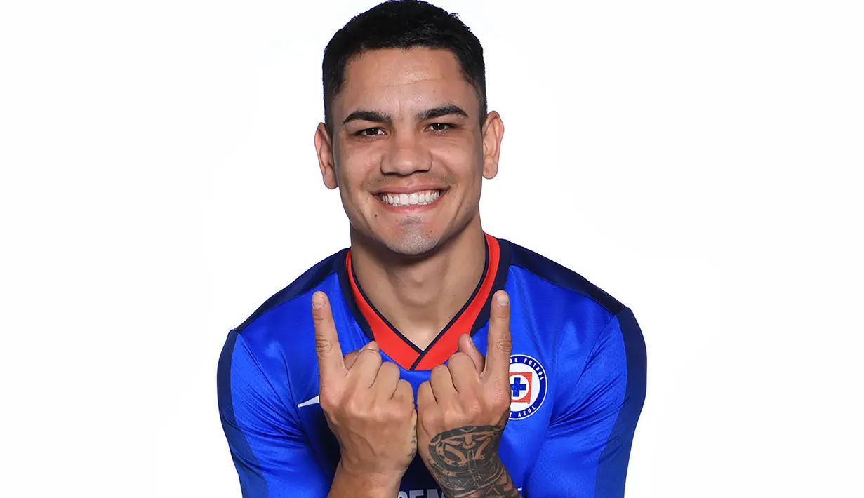 Gabriel Fernandez didatangkan Cruz Azul dari sesama klub Meksiko, UNAM Pumas dengan nilai transfer 7,2 juta euro atau setara Rp122 miliar. Striker Uruguay berusia 29 tahun tersebut terikat kontrak selama 2,5 tahun hingga 30 Juni 2026. (cfcruzazul.com)