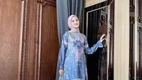 8 Ide Padu Padan Celana Bahan 2025 untuk Hijaber yang Ingin Stylish Setiap Saat