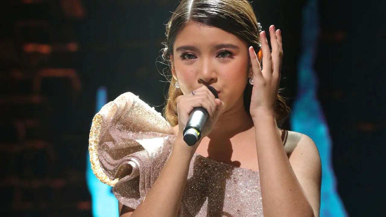 [Fimela] Tiara Anugerah