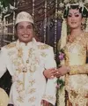 Cinta berawal dari pandangan pertama. Itu juga yang terjadi pada Narji Cagur dengan sang istri Widiyanti. Awal kisah tahun 2005 saat melakukan perjalan Jakarta menuju Surabaya. (dok. Pribadi)