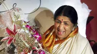 Lata Mangeshkar. (AP Photo/Rajesh Nirgude, file)