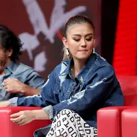 Agnes Monica memulai kariernya saat menginjak umur 6 tahun, ia sudah terkenal sebagai penyanyi cilik.  (Andie Masela/Bintang.com)