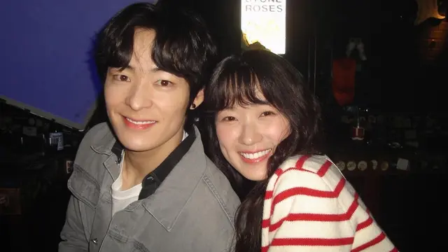Song Geon Hee dan Kim Hye Yoon dari drakor Lovely Runner. (Instagram/ songgeonhee)