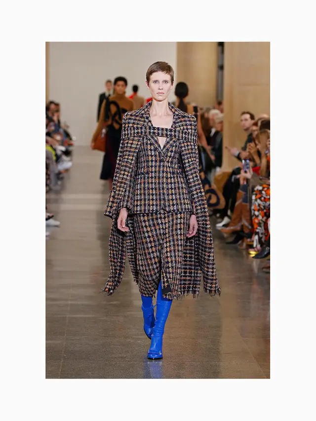 Victoria Beckham di London Fashion Week