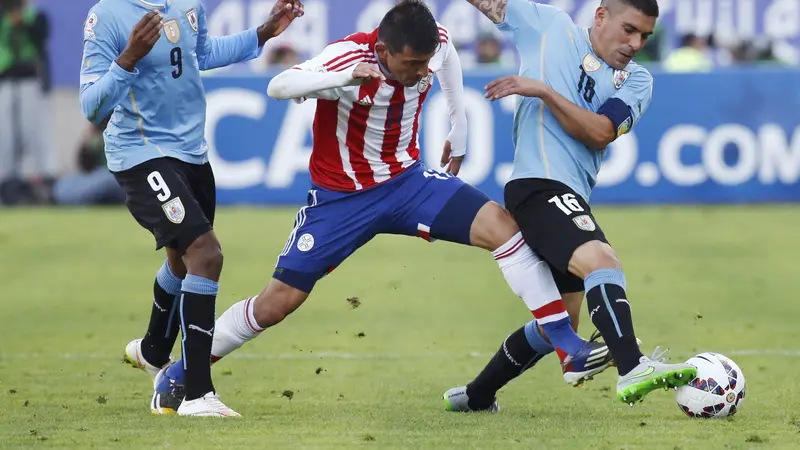 Jalannya pertandingan Uruguay vs Paraguay (Reuters)
