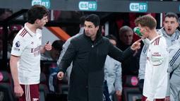 Arsenal sukses membalikkan skor dan meraih kemenangan 3-2 ketika bertamu ke markas Bournemouth di Vitality Stadium di pekan ke-20 Liga Inggris 2025/2026, Minggu (04/01/2026) dini hari WIB. (AP Photo/Alastair Grant)