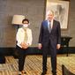 Menlu Retno Marsudi bertemu dengan Menlu Rusia Sergey Lavrov di Tunxi, China. (Dok: Kedutaan Besar Rusia di Jakarta)