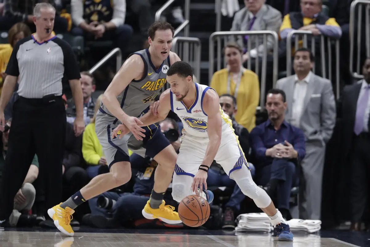 Curry Gemilang, Warriors Raih 11 Kemenangan Beruntun di NBA