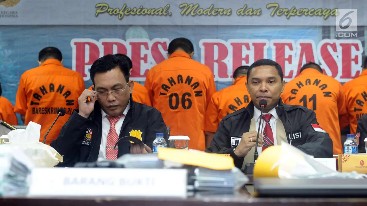 Polisi Tahan Delapan Tersangka Kasus Perdagangan Orang