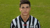 Winger muda Ascoli Riccardo Orsolini resmi ke Juventus. (ascolipicchio.com)