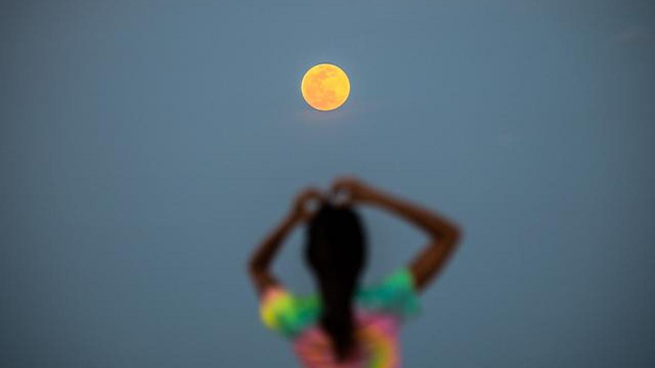 Fenomena Cold Moon 4 Desember 2025, Purnama Terakhir Tahun Ini Hiasi Langit Indonesia