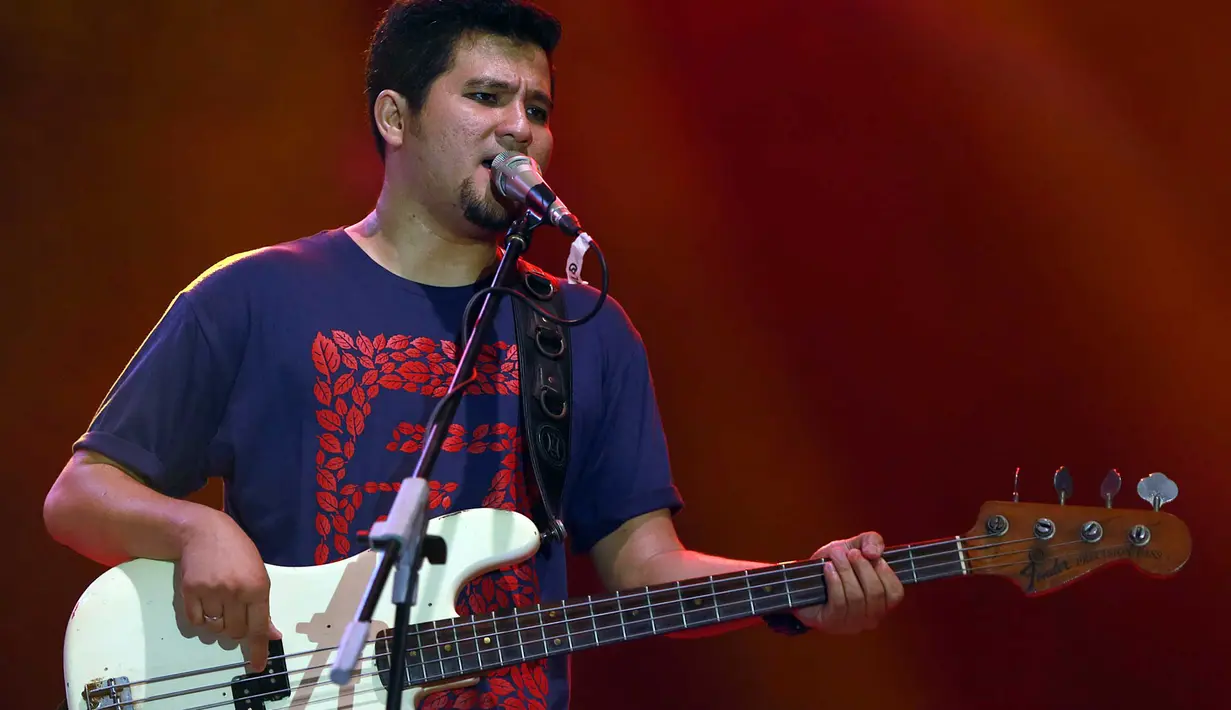 Sheila on 7 tampil memukau di Jakarta Fair. (Foto: Deki Prayoga/Bintang.com)