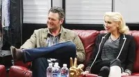 Gwen Stefani dan Blake Shelton dikabarkan memiliki sebuah rahasia mengenai hubungan barunya [foto: Dailymail]
