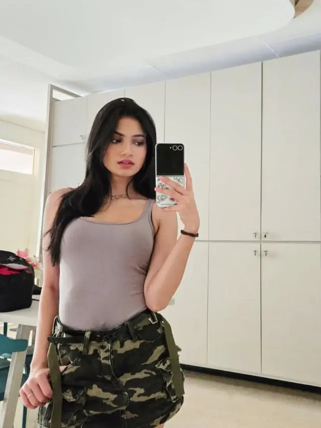 Pesona Ratu Sofya bikin netizen terpana. (credit:instagram.com/ratusfy_)