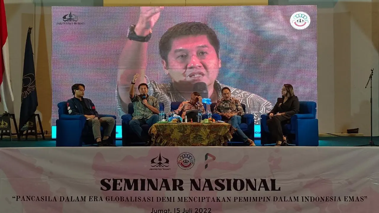 Ketua Umum Taruna Merah Putih (TMP) Maruarar Sirait
