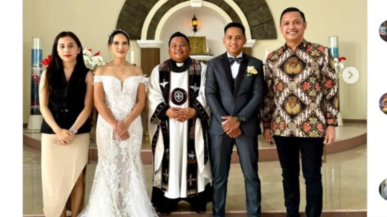 Sepatu Putih Bharada E Pakai Sneakers Putih Saat Menikahi Kekasihnya di Gereja Bikin Salah Fokus