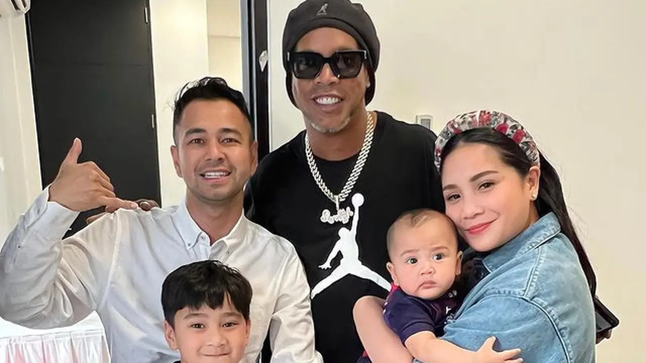 [Fimela] Raffi Ahmad dan Ronaldinho