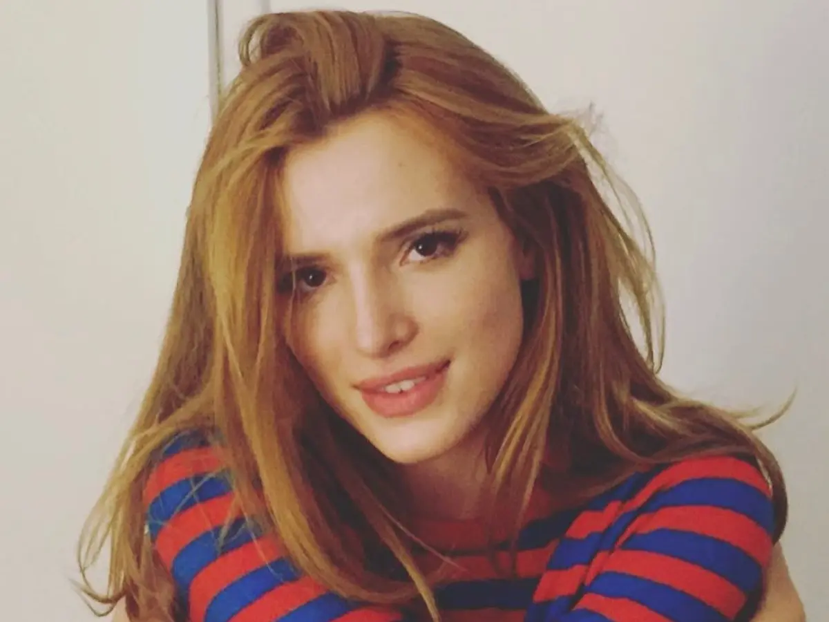 Bella Thorne Minta Maaf soal Kontroversi Konten Bugil Berbayar di OnlyFans  - ShowBiz Liputan6.com
