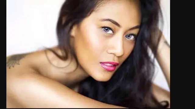 Potret Kenangan Nanie Darham