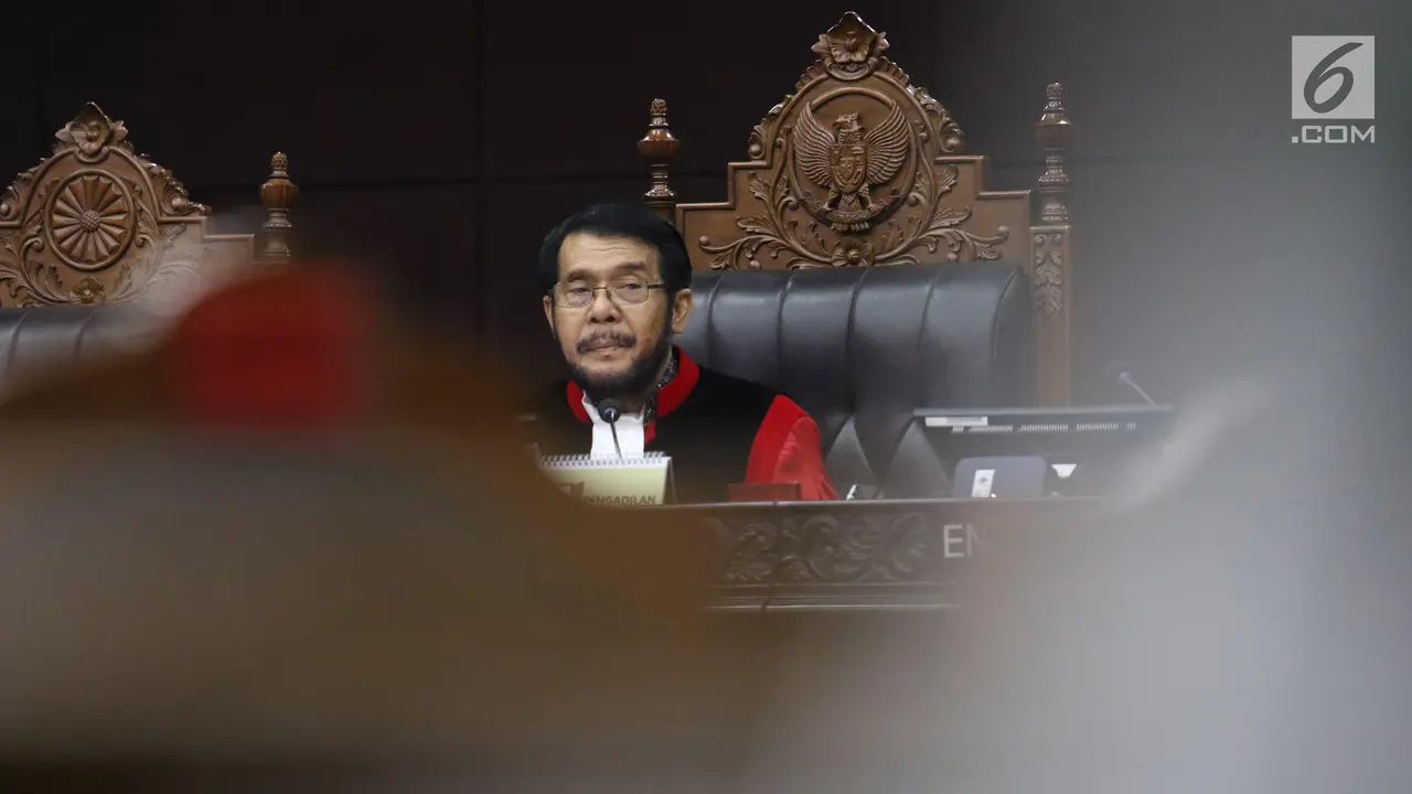 MK Gelar Sidang Perdana Uji Materi UU KPK