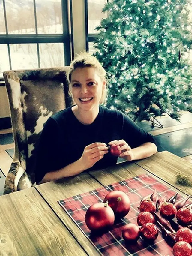 [Bintang] Katherine Heigl dan Josh Kelly