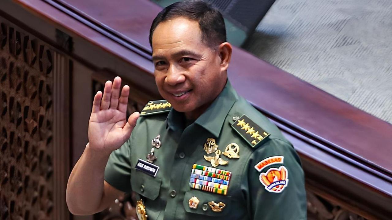 Injakkan Kaki di Kota Palu, Panglima TNI Disambut Tentara Cilik 'Bintang 2