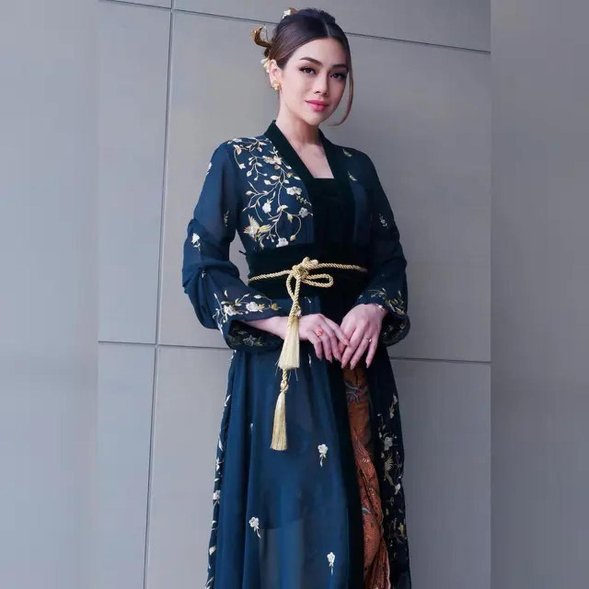 Celine Evangelista